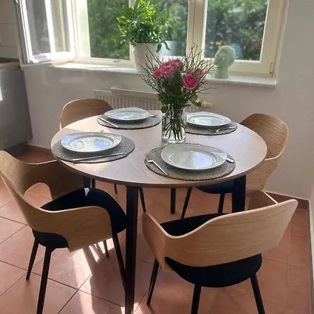 아파트 Mintara Komfort Mit Grill -terrasse, Sky Und Parkplatz