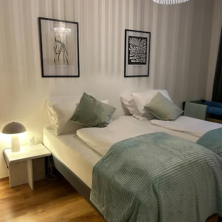 Appartement Mintara Komfort Mit Grill -terrasse, Sky Und Parkplatz Magdebourg