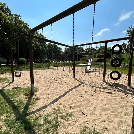 Apartment Mintara Komfort Mit Grill -terrasse, Sky Und Parkplatz Magdeburg